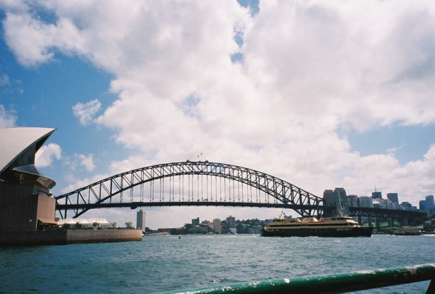 NSW/Sydney/Harbour bridge