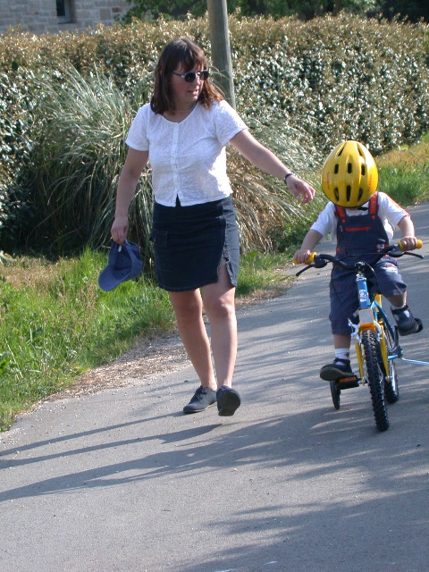 baisses la t&ecirc;te...