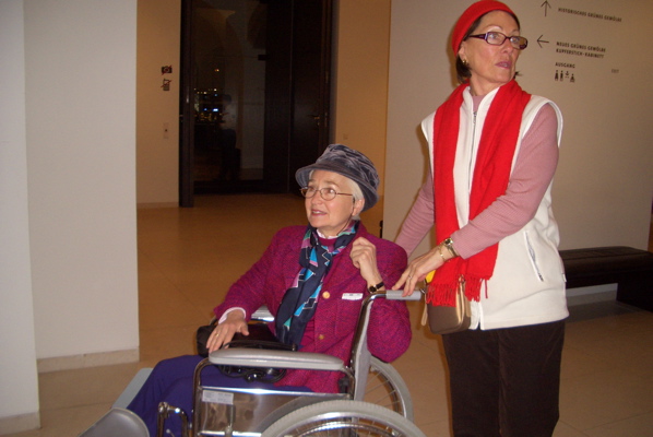 Claude et son pied cass&eacute;