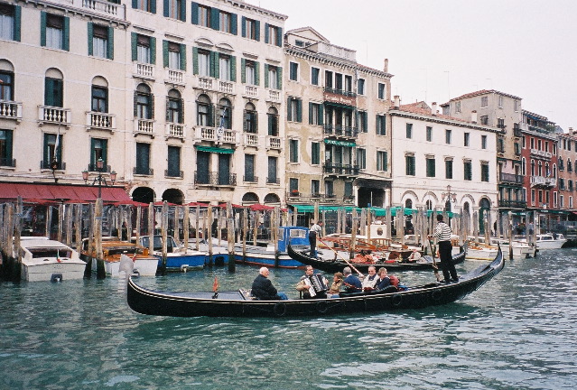 Sur le grand canal
