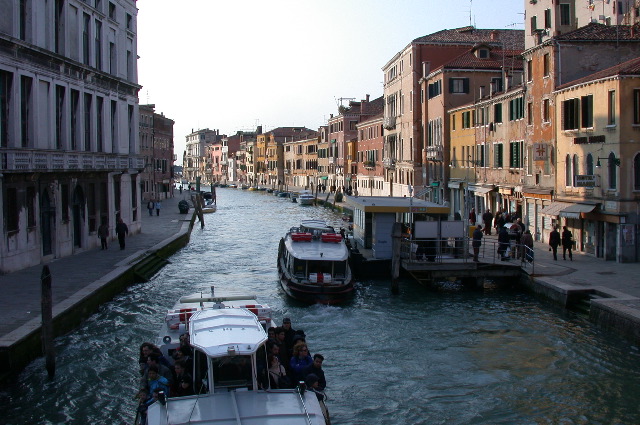 Cannaregio/vue du pont Guglie