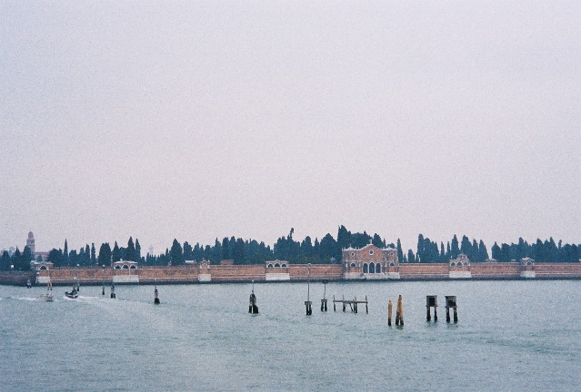 San Michele/le cimeti&egrave;re